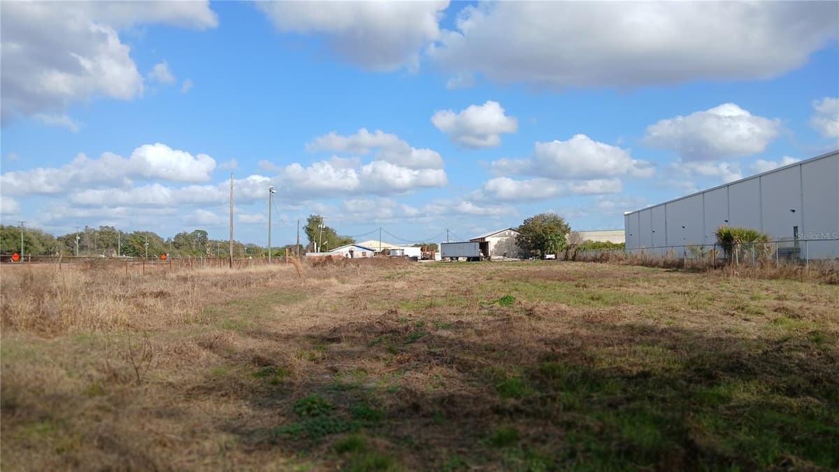 2295 US HIGHWAY 92 — photo 17 of 21