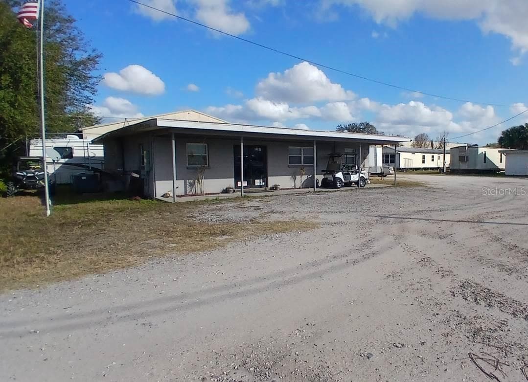 2295 US HIGHWAY 92 — photo 5 of 21