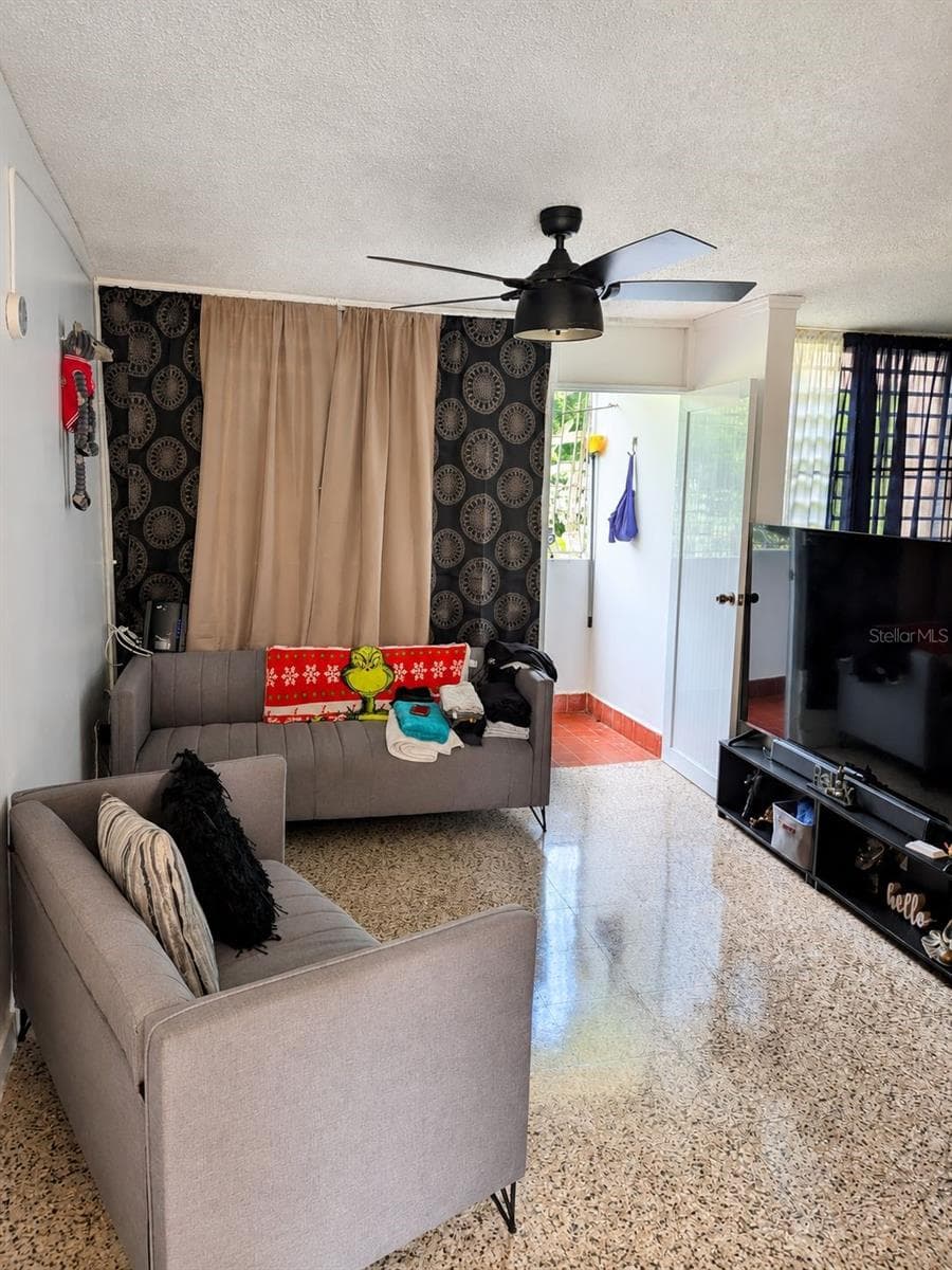 9444 RIO CRISTAL — photo 2 of 5