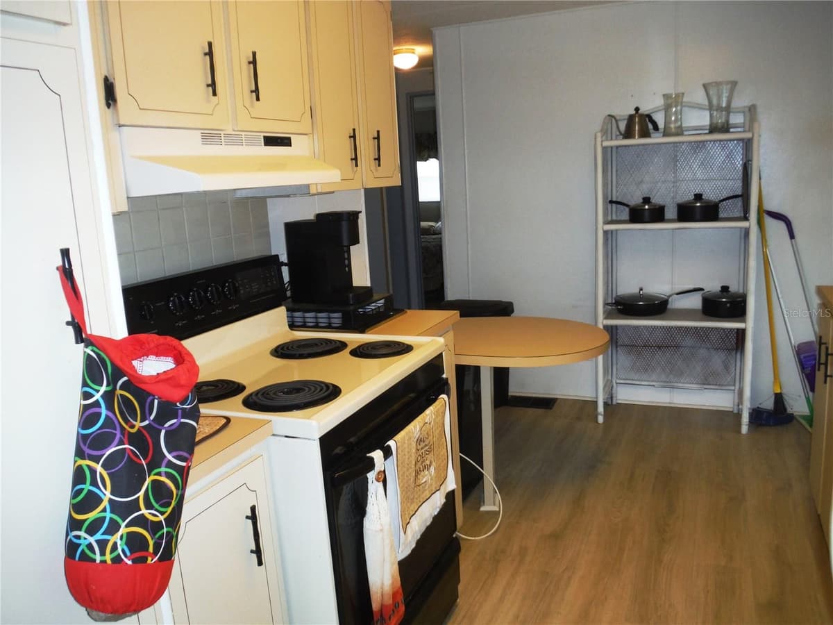 90 SUGAR BEAR DRIVE — photo 8 of 30
