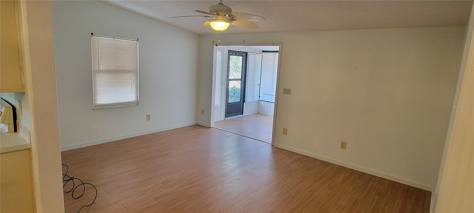 1635 PINEHURST DRIVE — photo 18 of 36