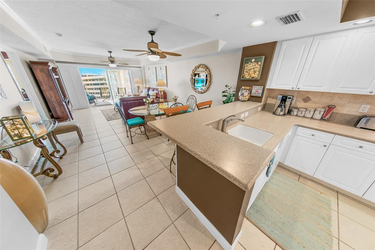 4650 LINKS VILLAGE DRIVE — photo 12 of 43