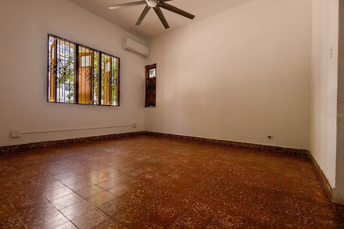 70 Calle DEL BOSQUE — photo 16 of 19