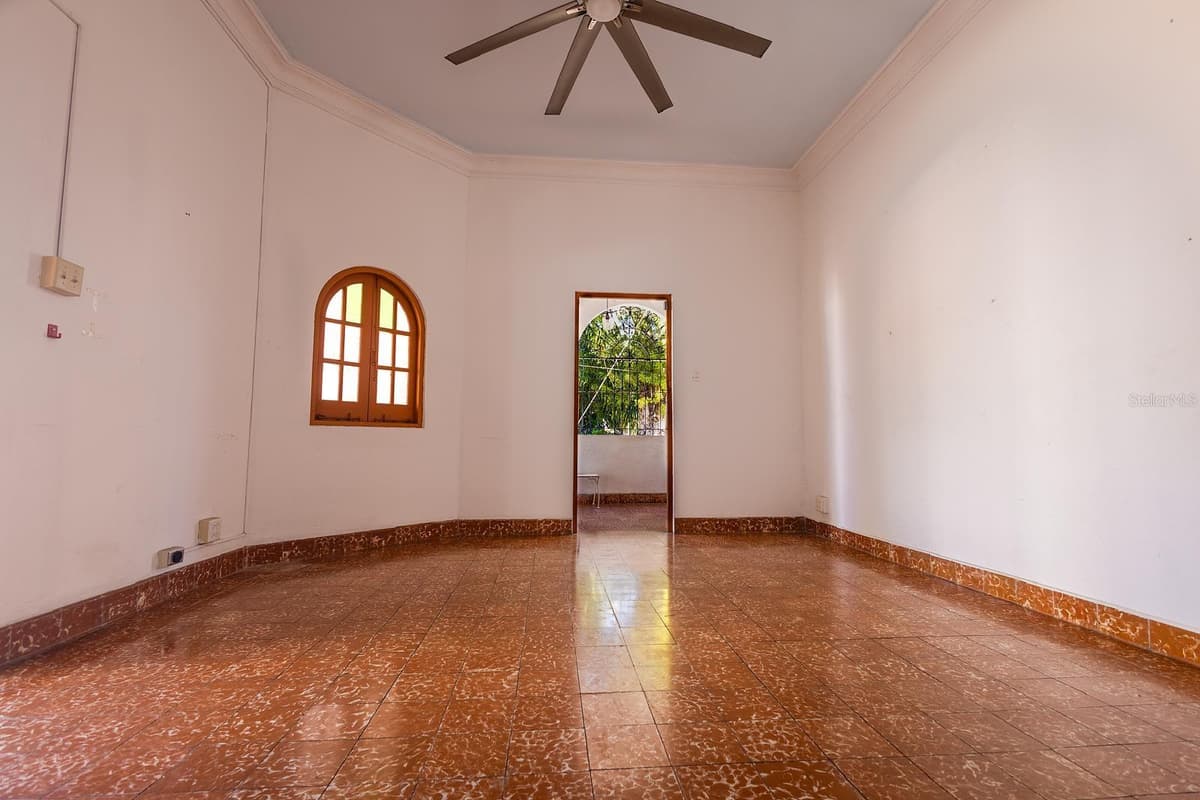 70 Calle DEL BOSQUE — photo 2 of 19