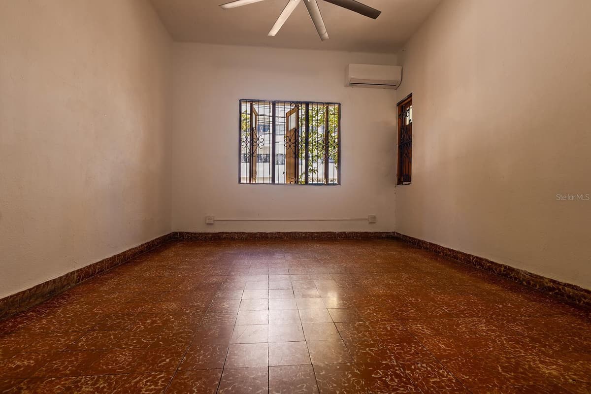 70 Calle DEL BOSQUE — photo 15 of 19