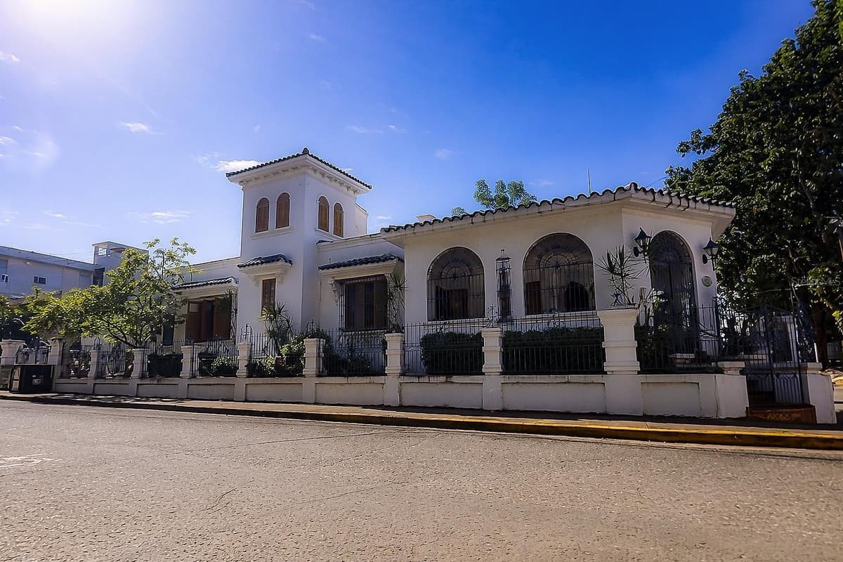 70 Calle DEL BOSQUE — photo 1 of 19