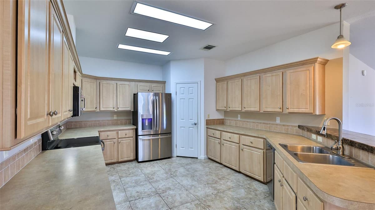 361 MARSH LANDING LOOP — photo 12 of 50