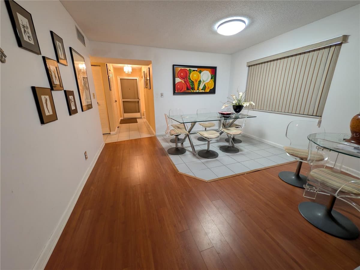 6080 44TH STREET — photo 10 of 19