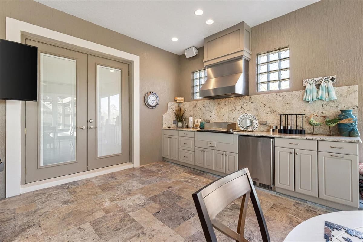 885 IRON OAK WAY — photo 44 of 66