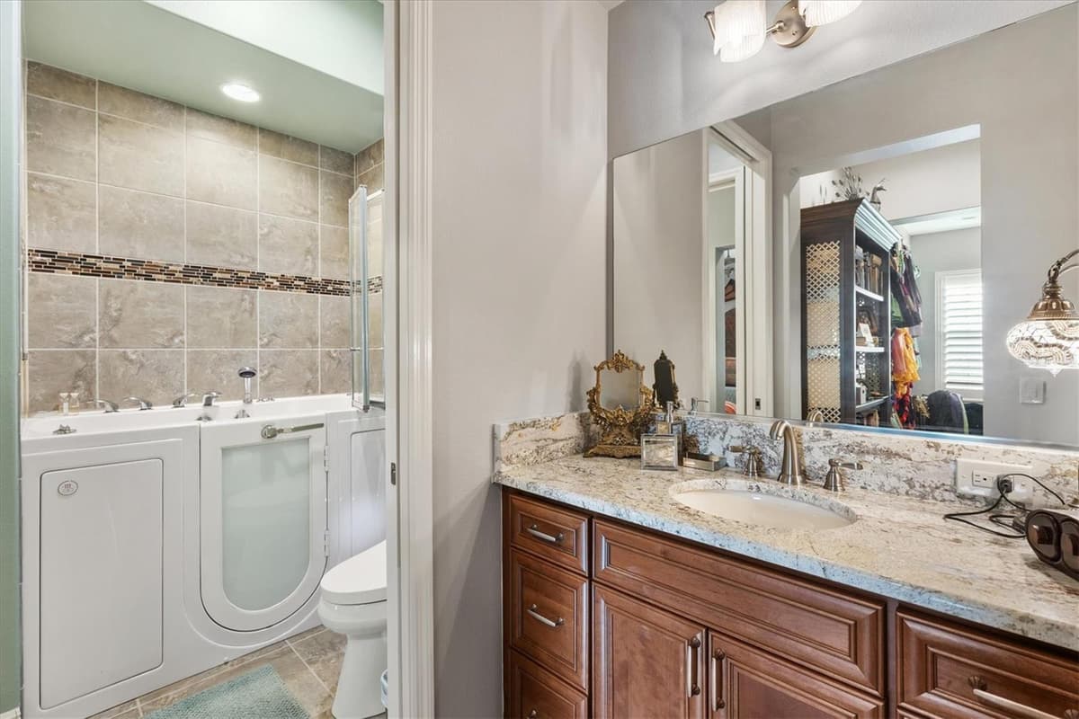 885 IRON OAK WAY — photo 33 of 66