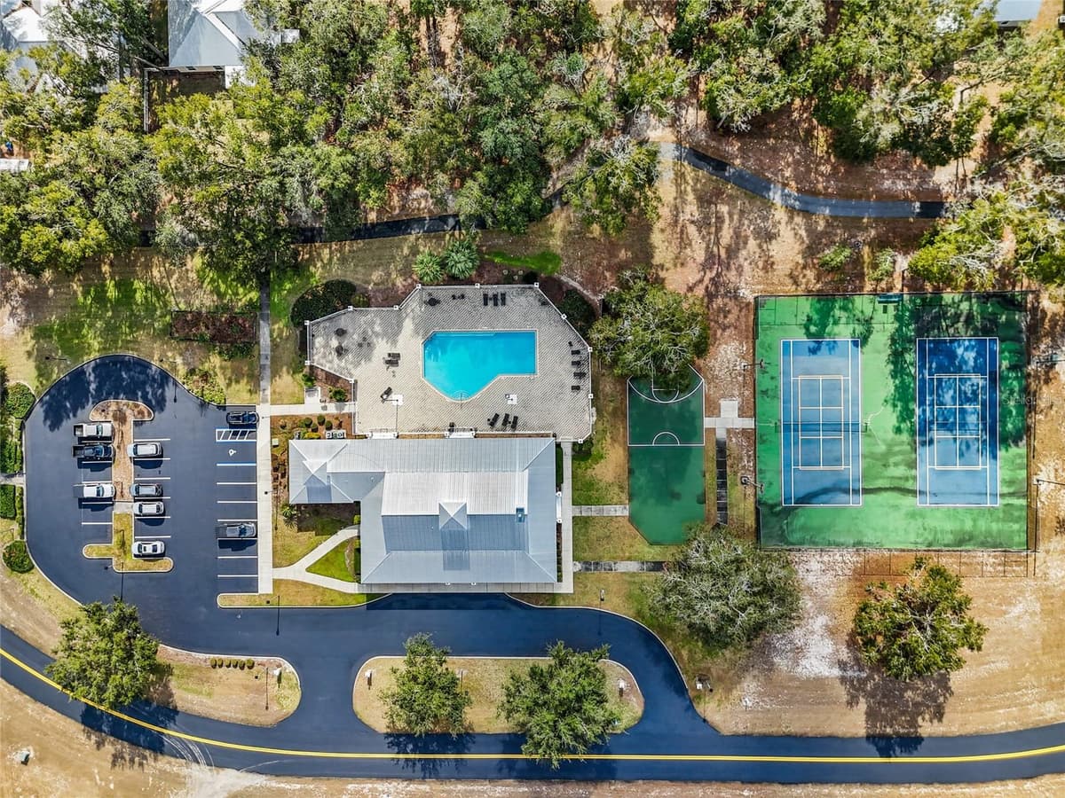 9092 MARYANN DRIVE — photo 47 of 47