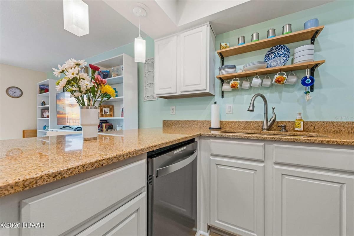 3615 ATLANTIC AVENUE — photo 13 of 42