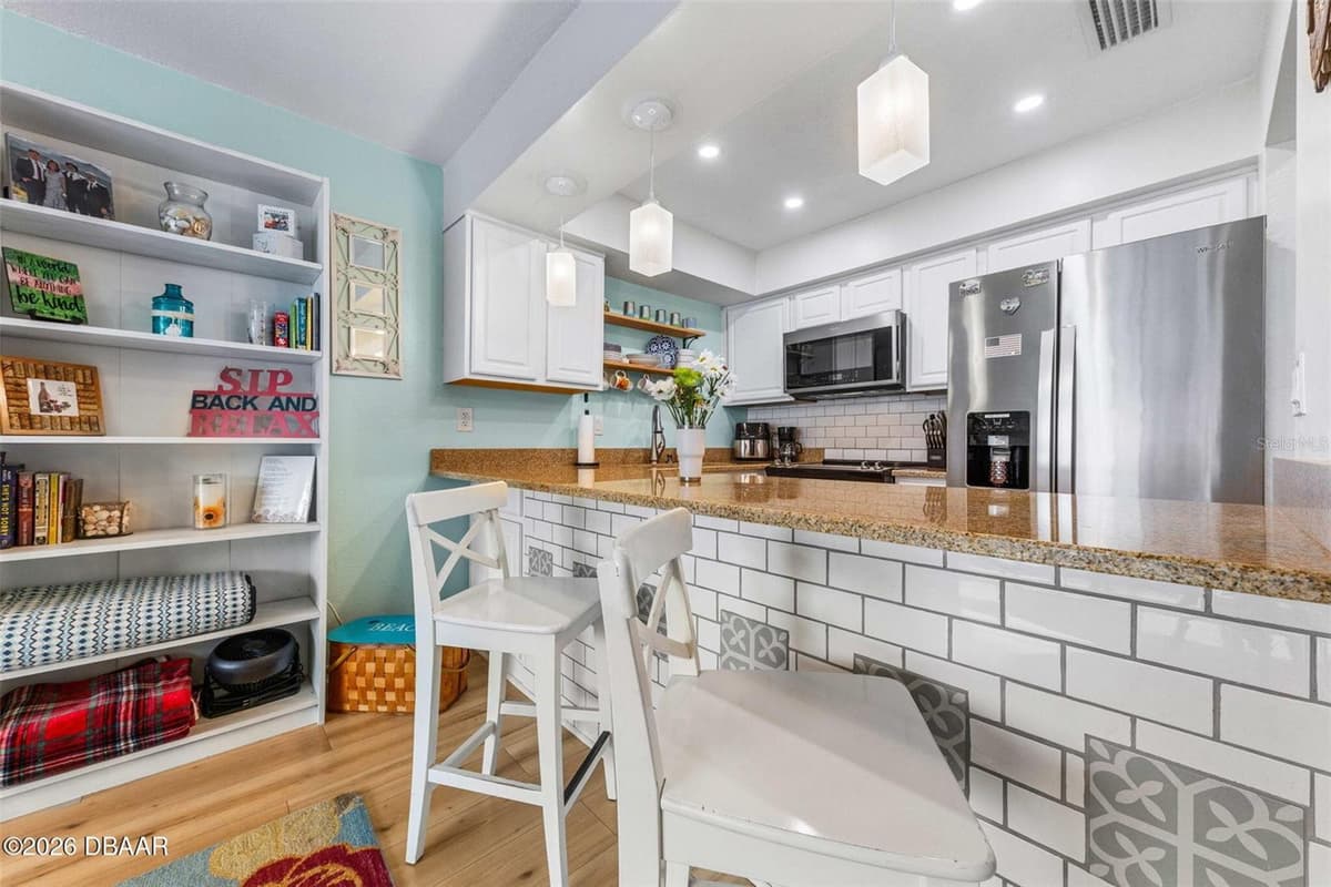 3615 ATLANTIC AVENUE — photo 12 of 42