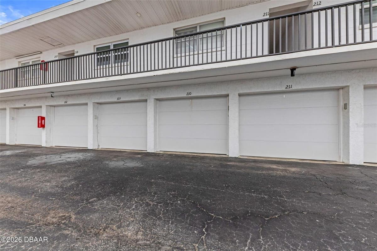 3615 ATLANTIC AVENUE — photo 36 of 42