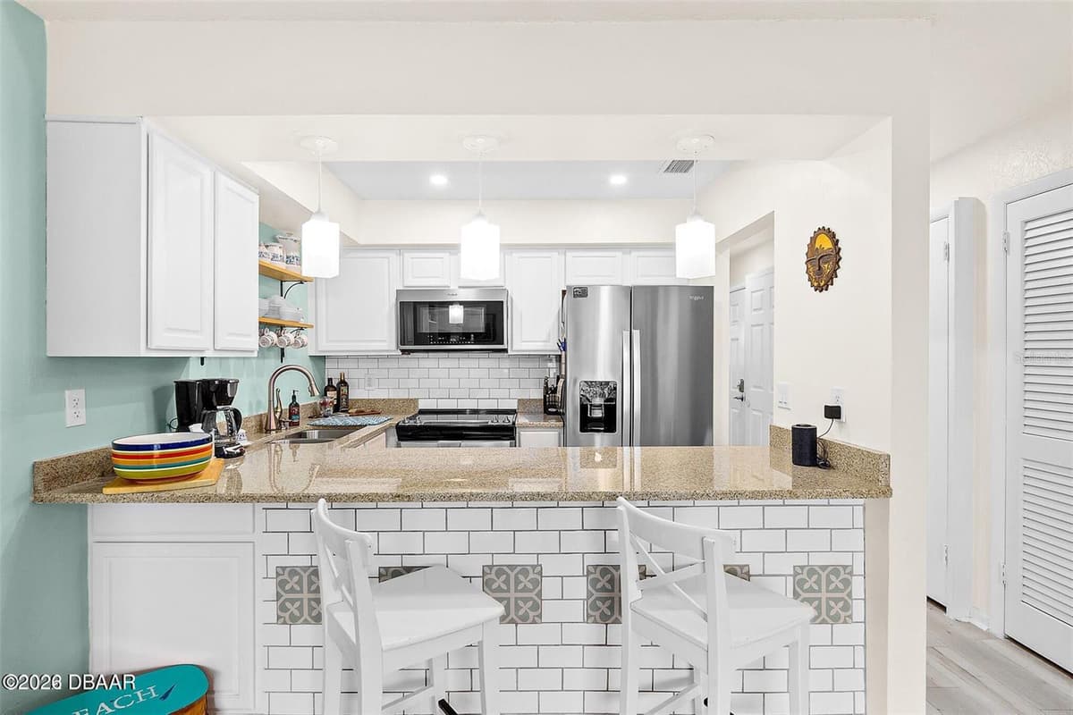 3615 ATLANTIC AVENUE — photo 10 of 42