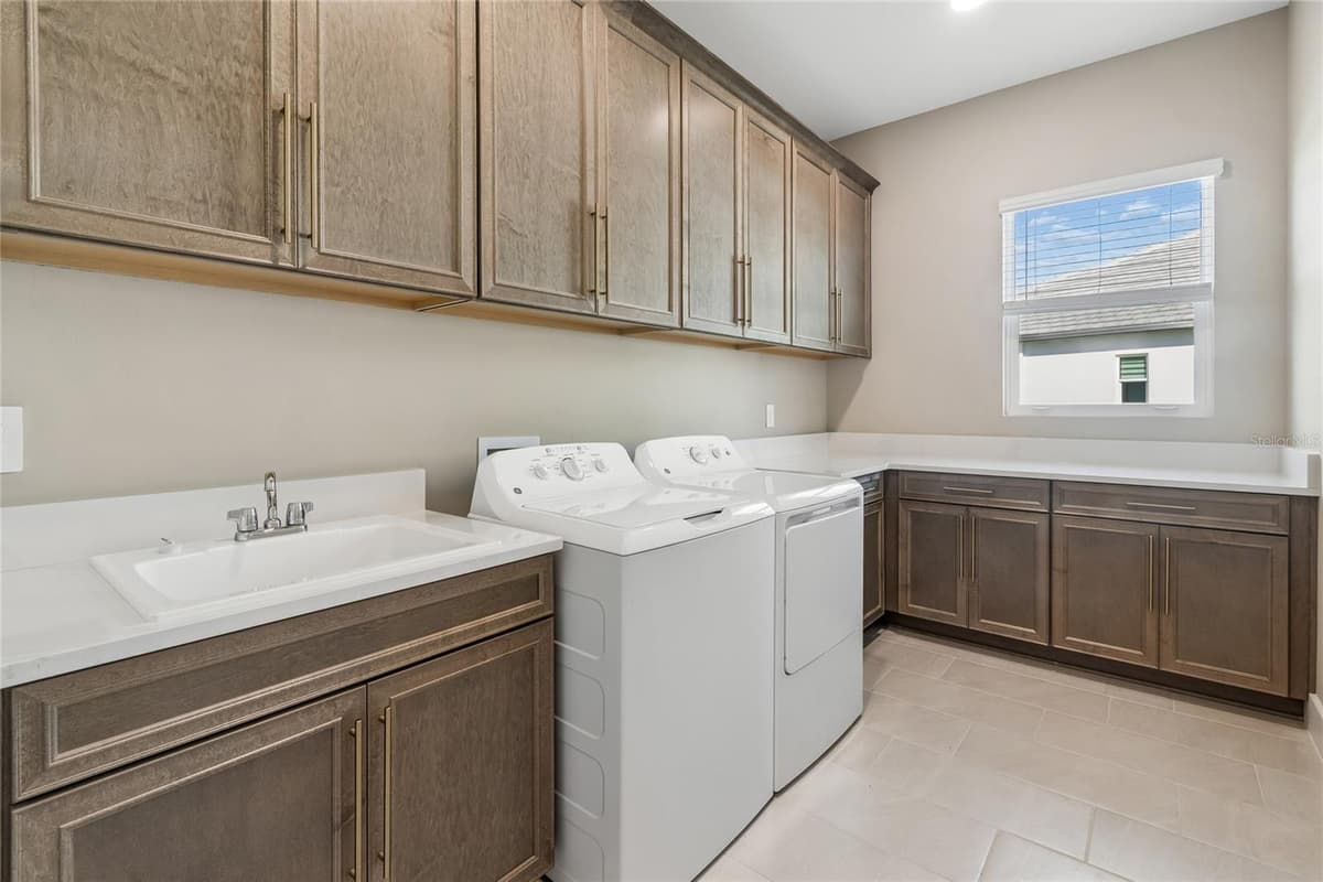 1170 KINGS WAY DRIVE — photo 9 of 15