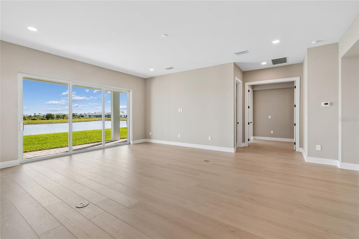 1170 KINGS WAY DRIVE — photo 5 of 15