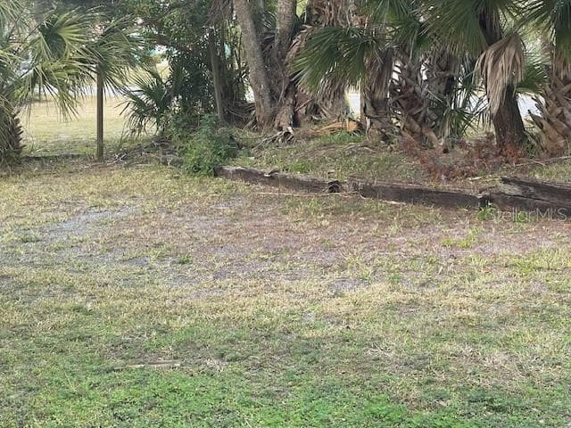 300 2ND STREET — photo 4 of 18
