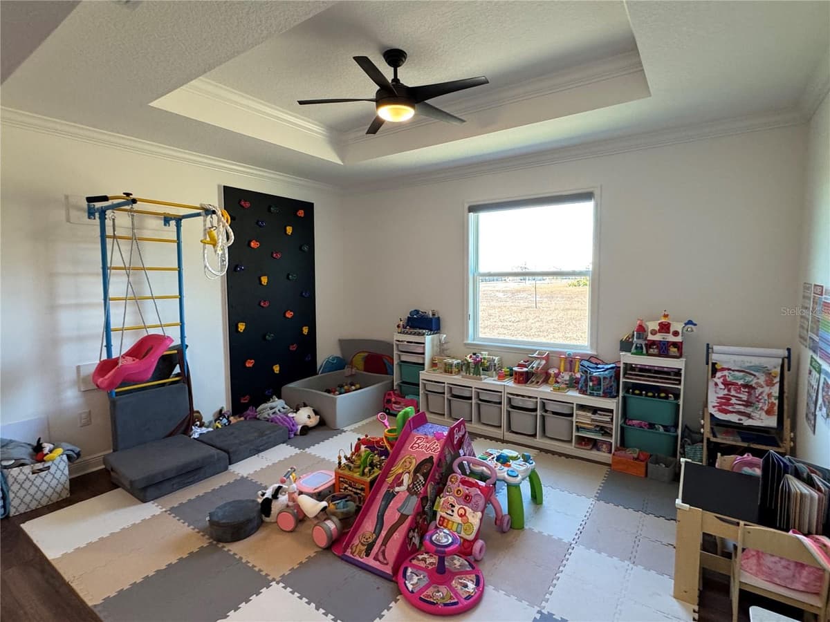 10190 DOLPHIN GULL CIRCLE — photo 11 of 57