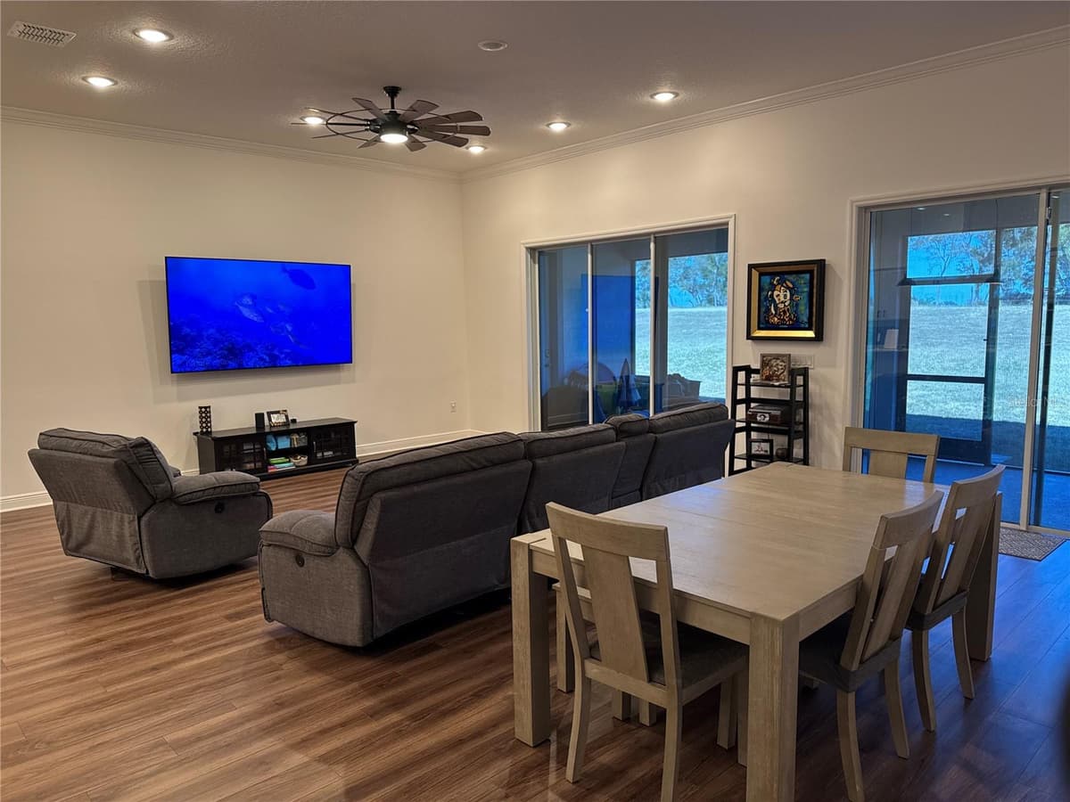 10190 DOLPHIN GULL CIRCLE — photo 21 of 57
