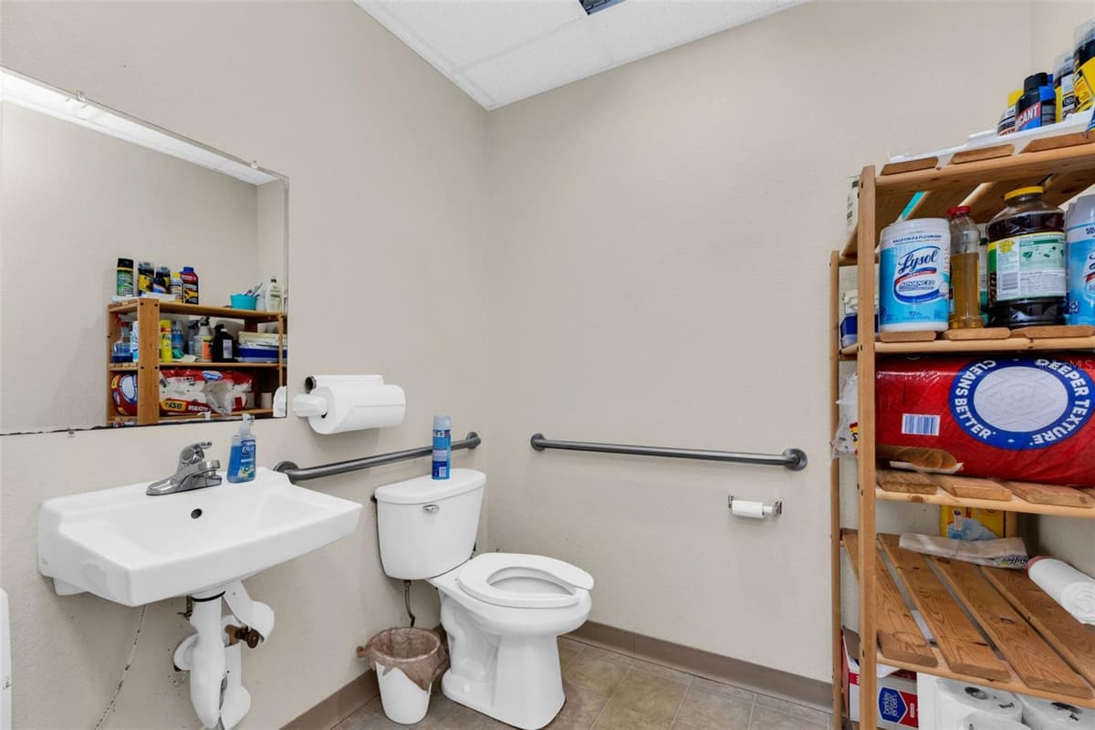 493 BARGER DRIVE — photo 42 of 56