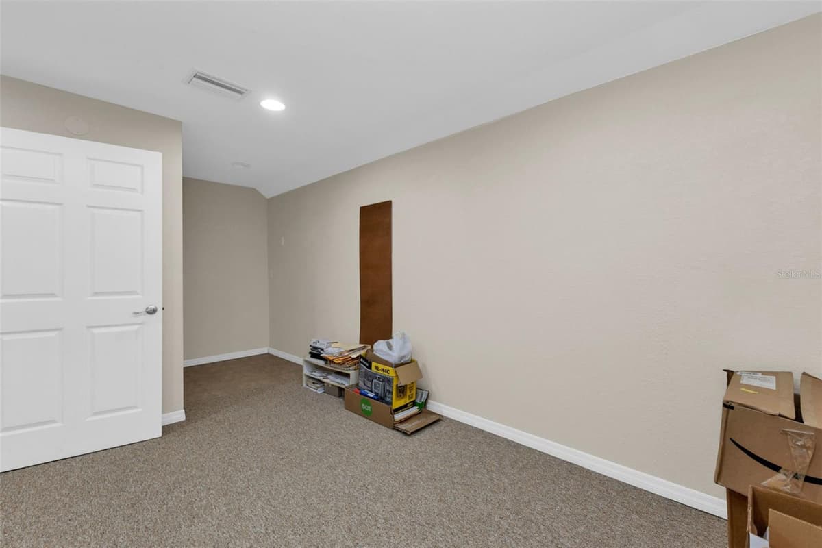 493 BARGER DRIVE — photo 51 of 56