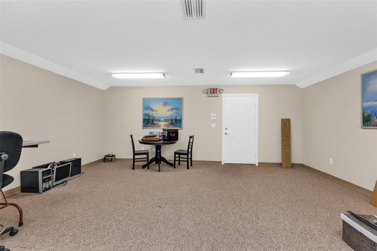 493 BARGER DRIVE — photo 43 of 56