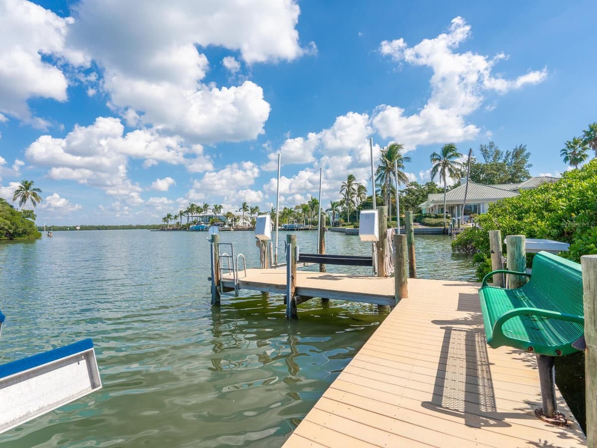 6610 GULF OF MEXICO DRIVE — photo 57 of 83