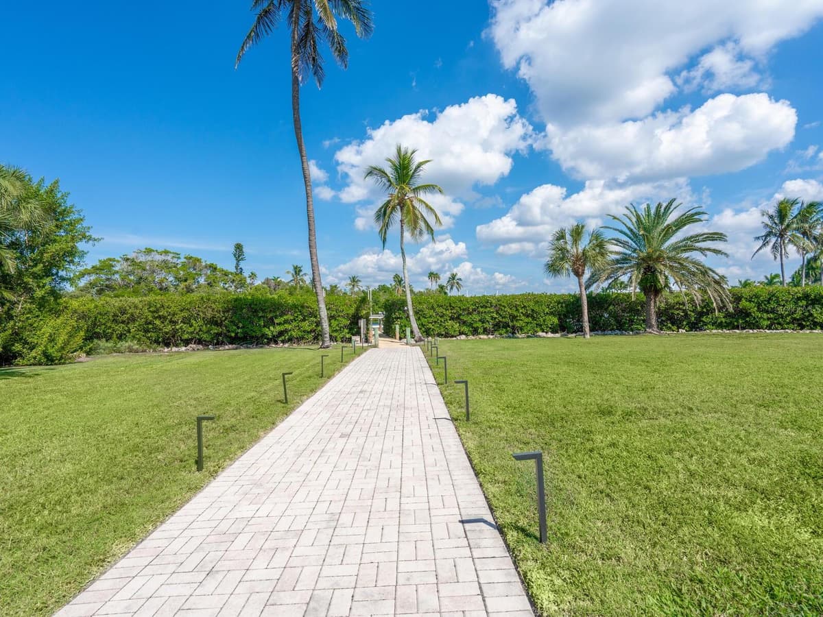 6610 GULF OF MEXICO DRIVE — photo 55 of 83