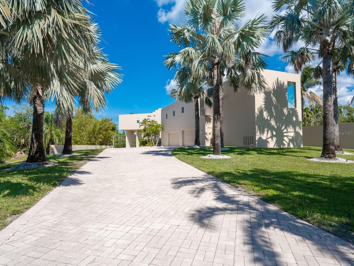 6610 GULF OF MEXICO DRIVE — photo 67 of 83
