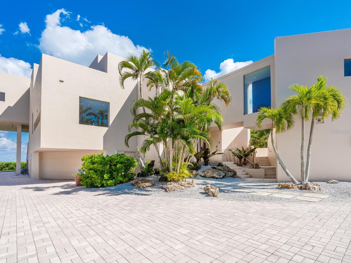6610 GULF OF MEXICO DRIVE — photo 69 of 83