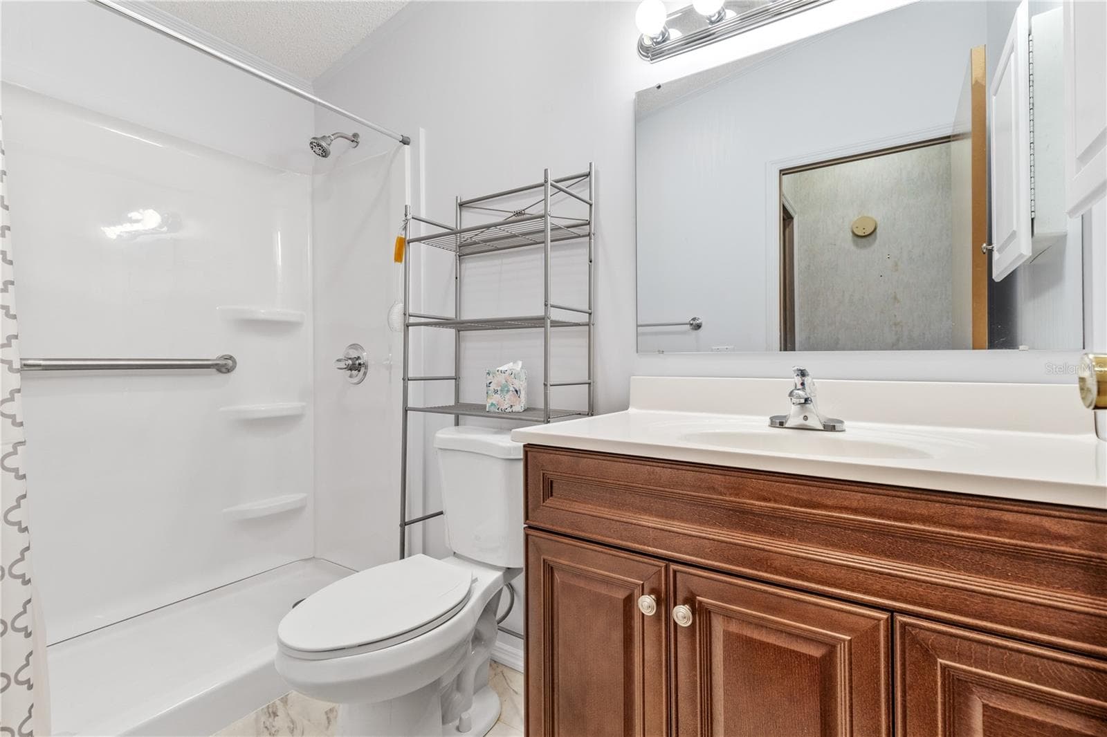 205 CARRIAGE LANE — photo 18 of 41