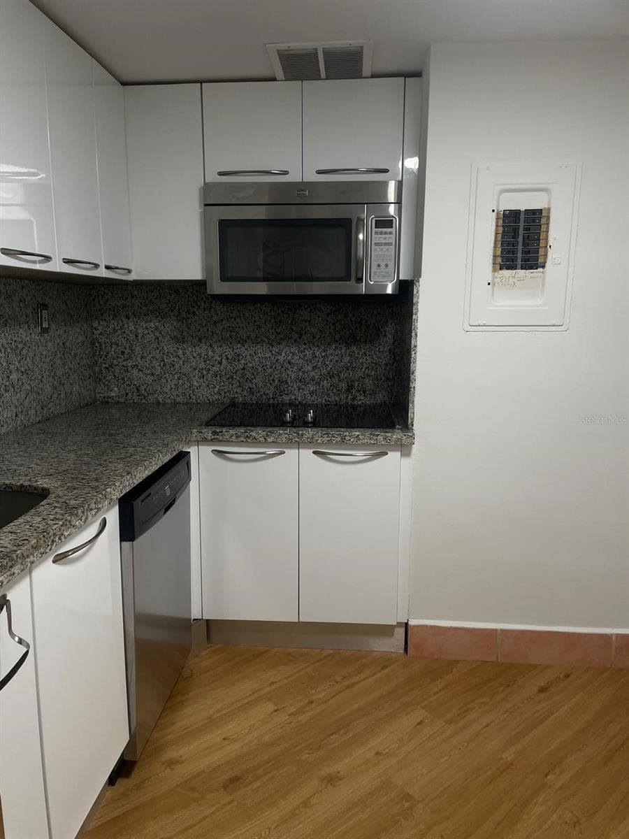999 BRICKELL BAY DRIVE — photo 21 of 67