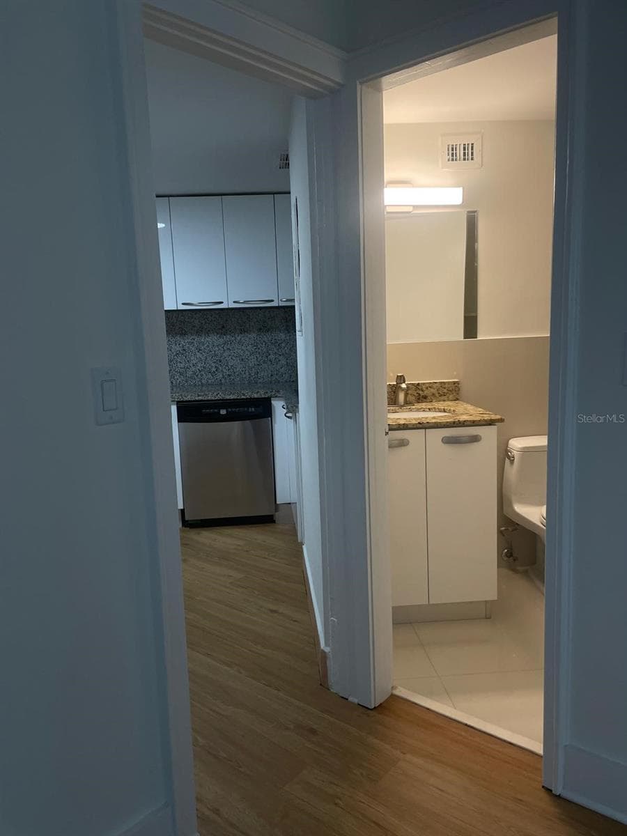 999 BRICKELL BAY DRIVE — photo 14 of 67