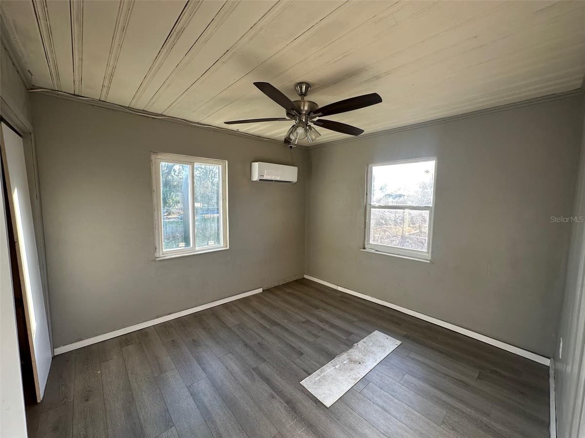 9710 21ST AVENUE — photo 16 of 29
