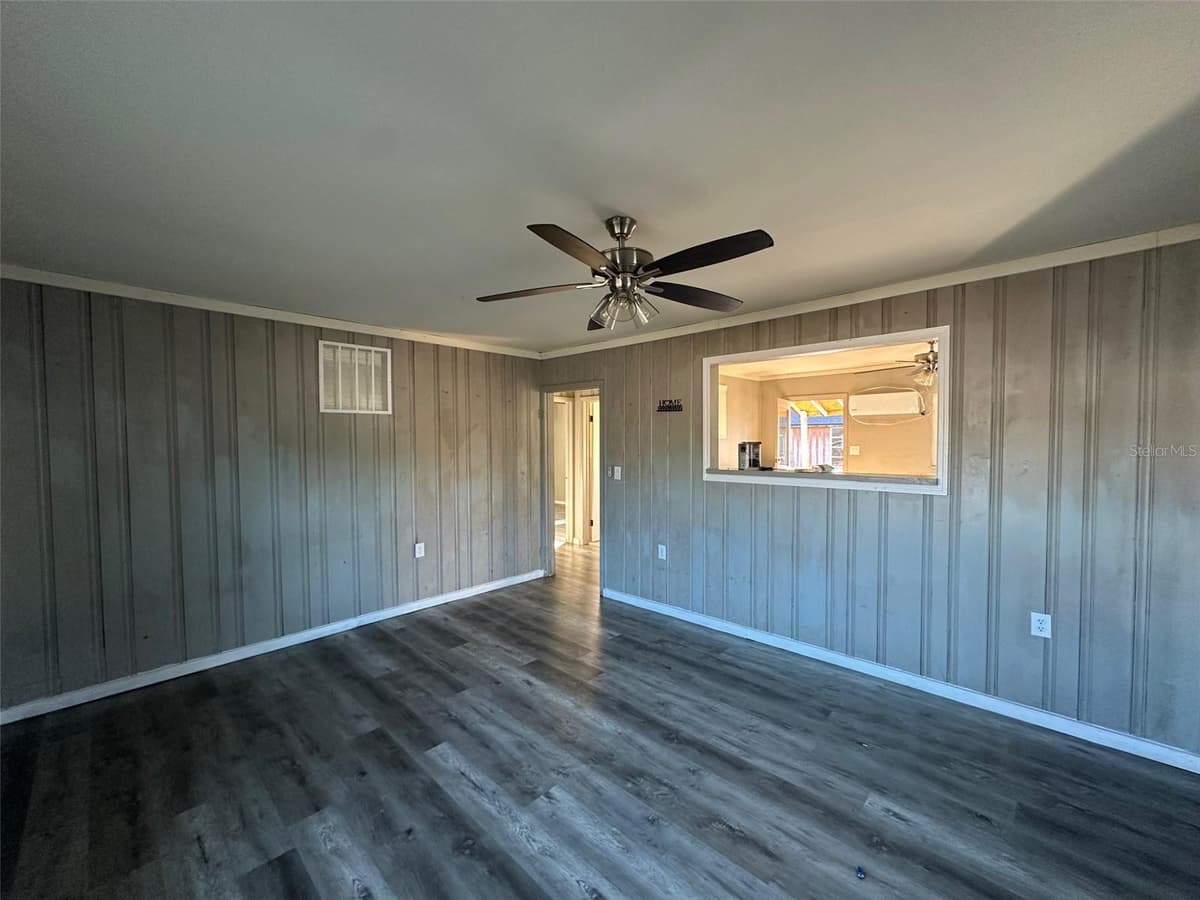 9710 21ST AVENUE — photo 13 of 29