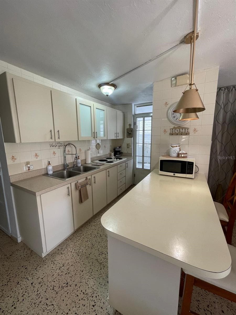 129 CALLE MEJICO — photo 4 of 17