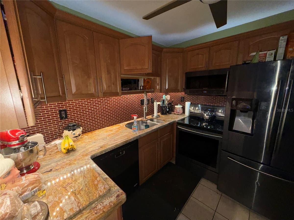1313 13TH STREET — photo 7 of 29