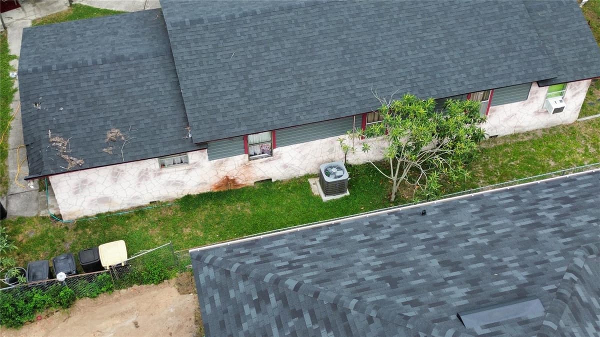 5851 DUNMIRE AVENUE — photo 13 of 34