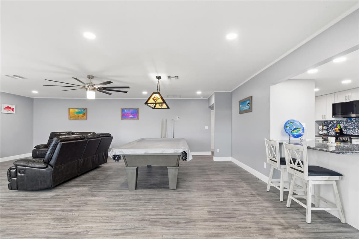 1621 SPRING GARDEN DRIVE — photo 8 of 59
