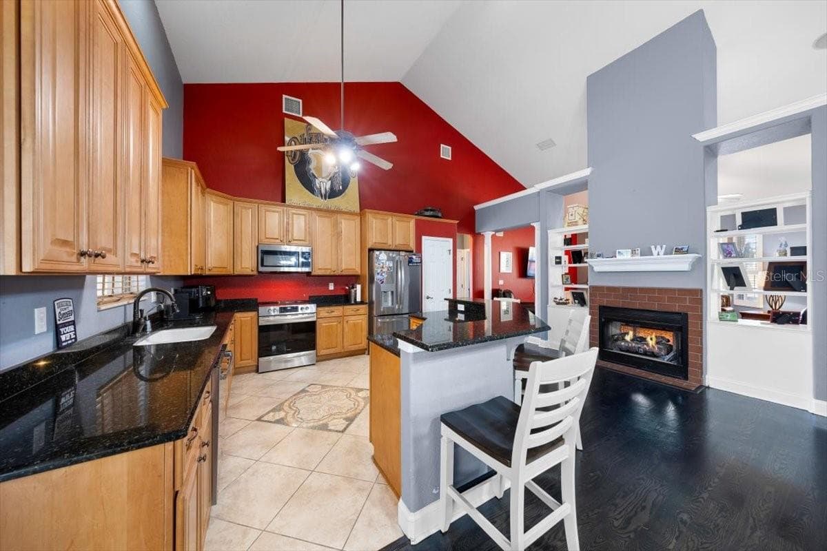 15104 COUNTY ROAD 48 — photo 15 of 56