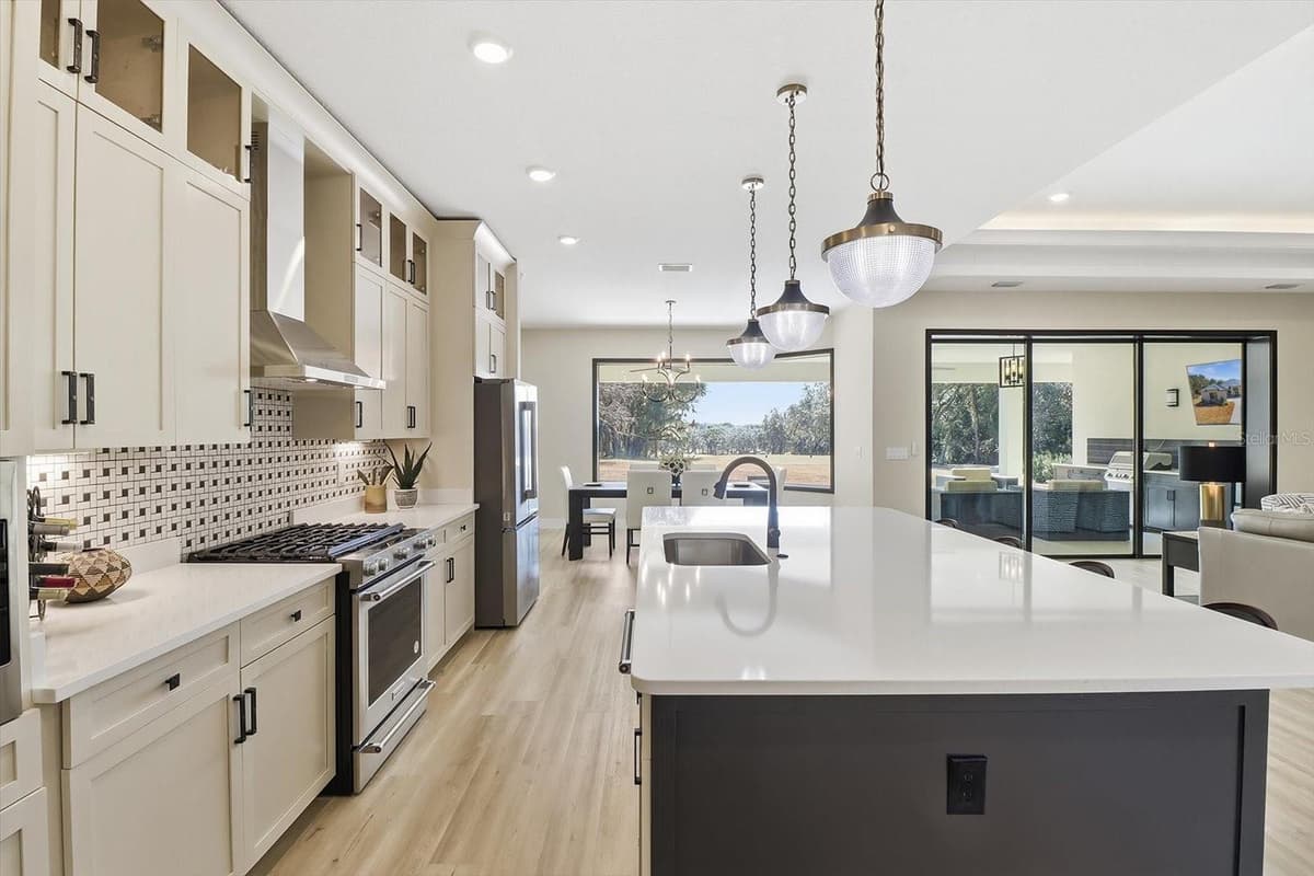 2815 PRESTWICK WAY — photo 12 of 48