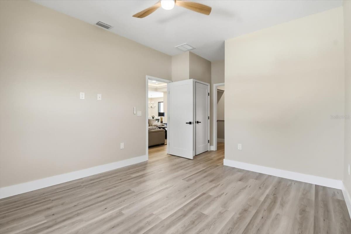 2815 PRESTWICK WAY — photo 29 of 48