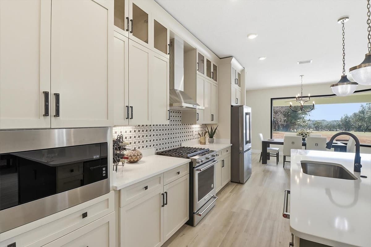 2815 PRESTWICK WAY — photo 14 of 48