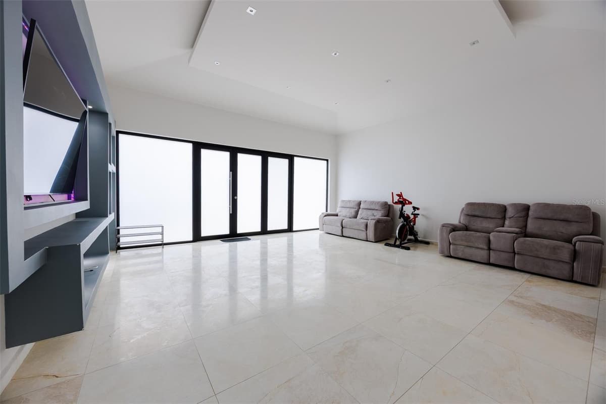 6 PARAISO ESCONDIDO — photo 17 of 21