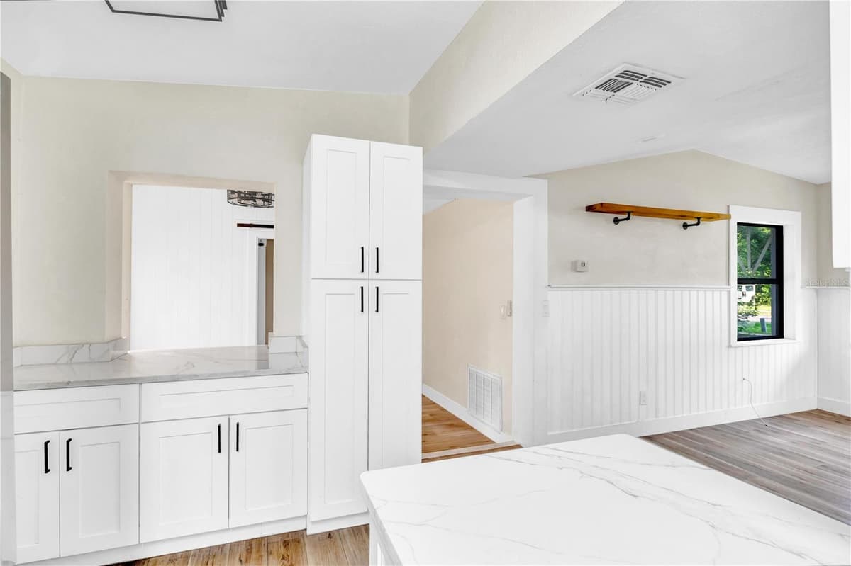 261 1ST STREET — photo 10 of 23