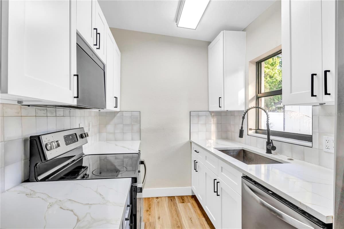 261 1ST STREET — photo 9 of 23
