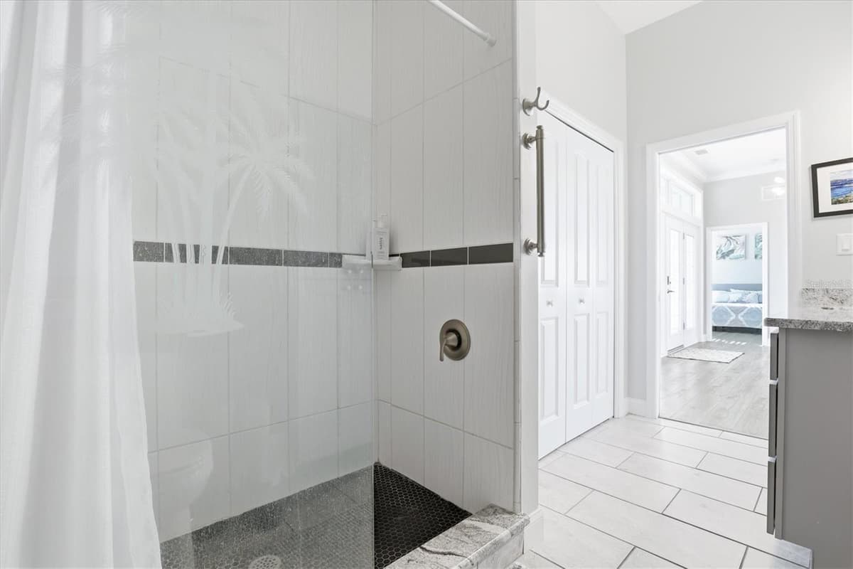 13875 HATCHER AVENUE — photo 81 of 86