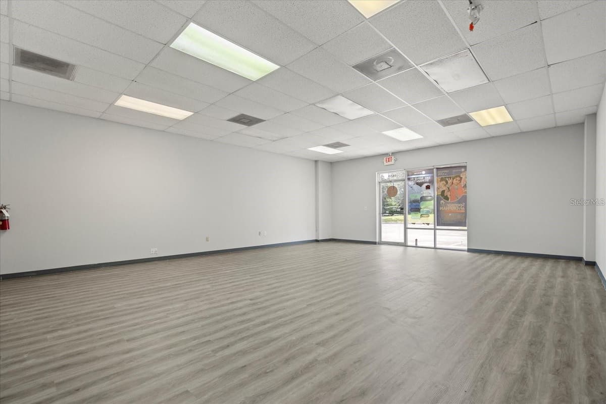 1650 TROPIC PARK DRIVE — photo 3 of 7