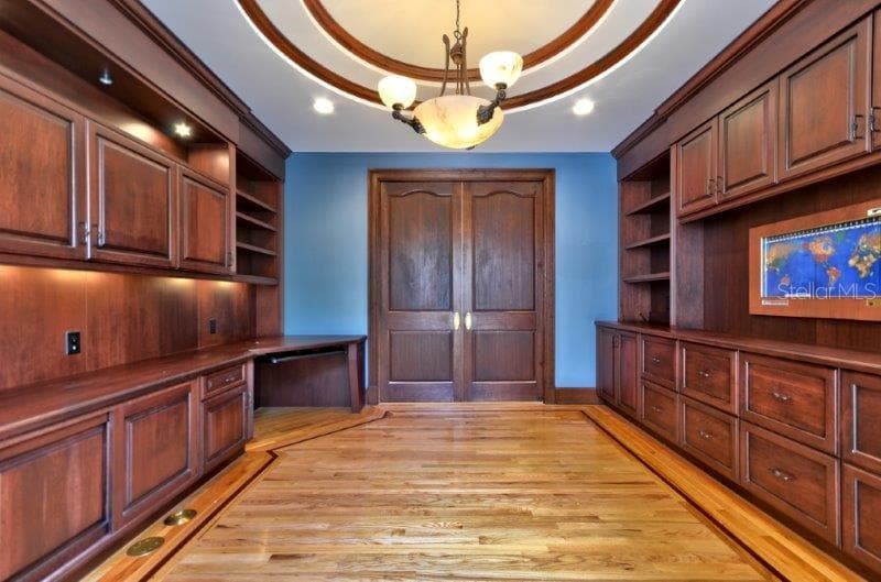220 GULF BOULEVARD — photo 10 of 29